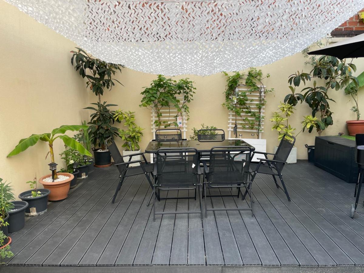Agreable Appartement Dans Une Maison Saint-Denis-en-Margeride Exterior foto