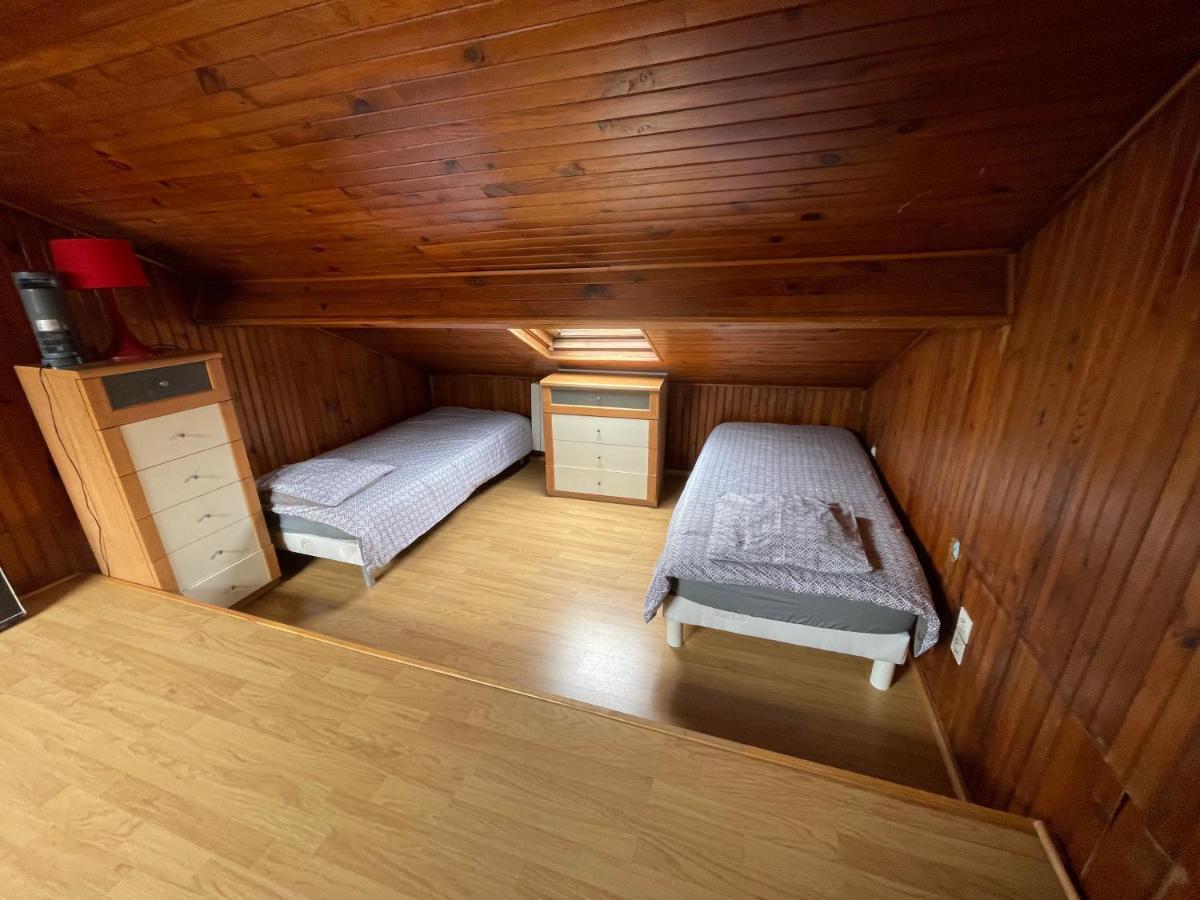 Agreable Appartement Dans Une Maison Saint-Denis-en-Margeride Exterior foto