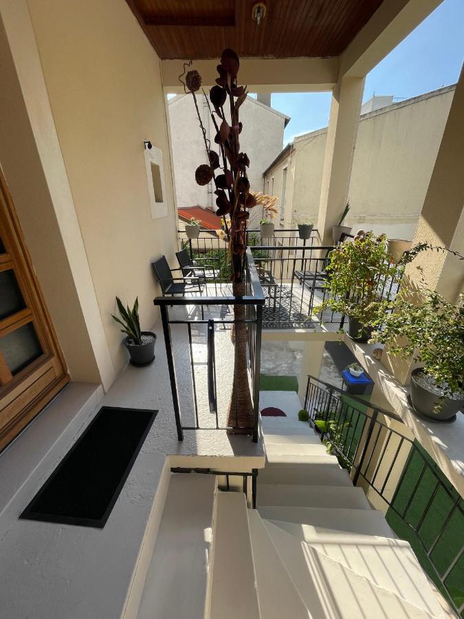 Agreable Appartement Dans Une Maison Saint-Denis-en-Margeride Exterior foto